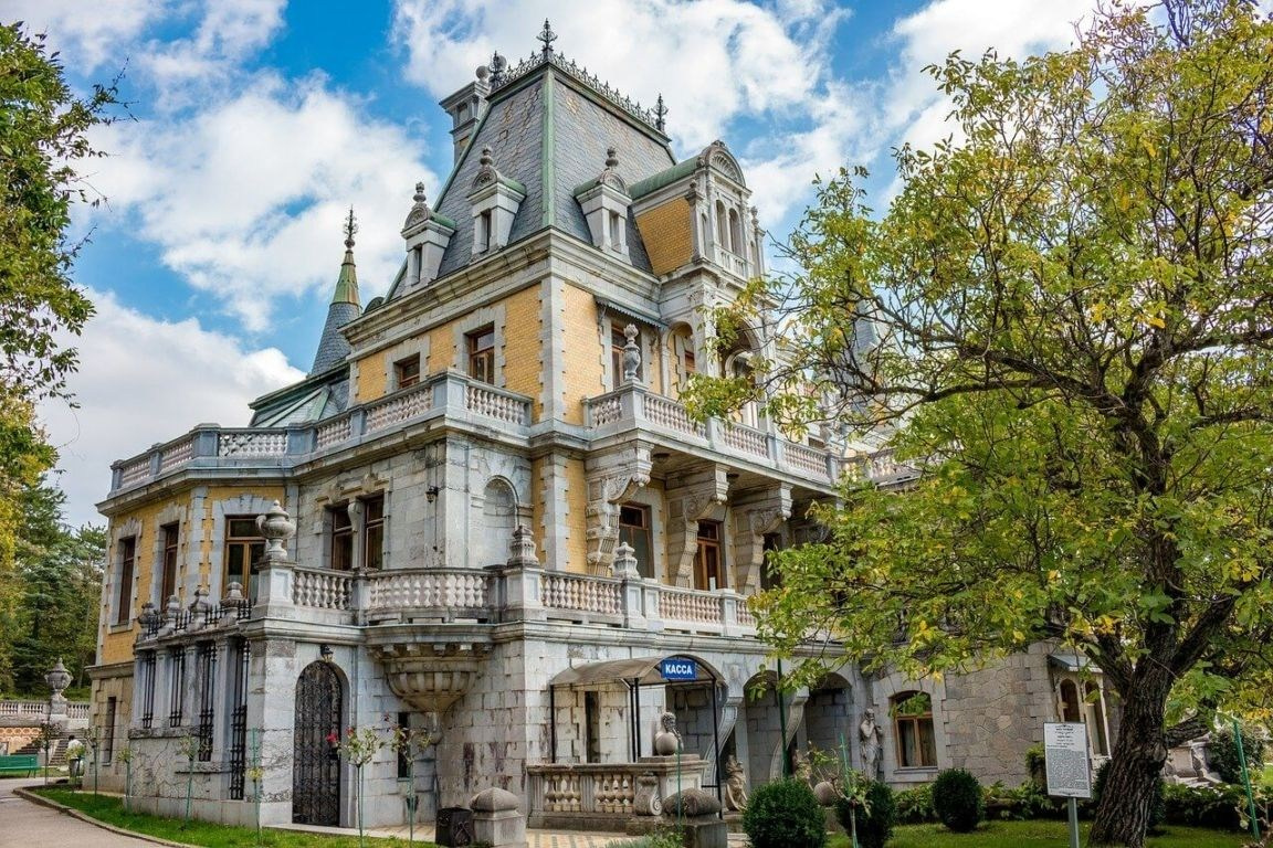 Крым. Фотограф для маркетплейсов Михаил Бове