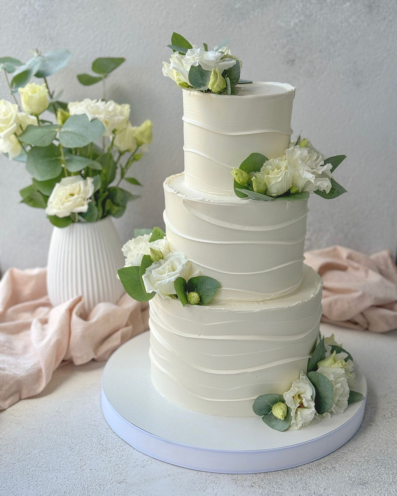 Кондитер Татьяна blackberry. Подрядчики и друзья сети свадебных площадок House for wedding