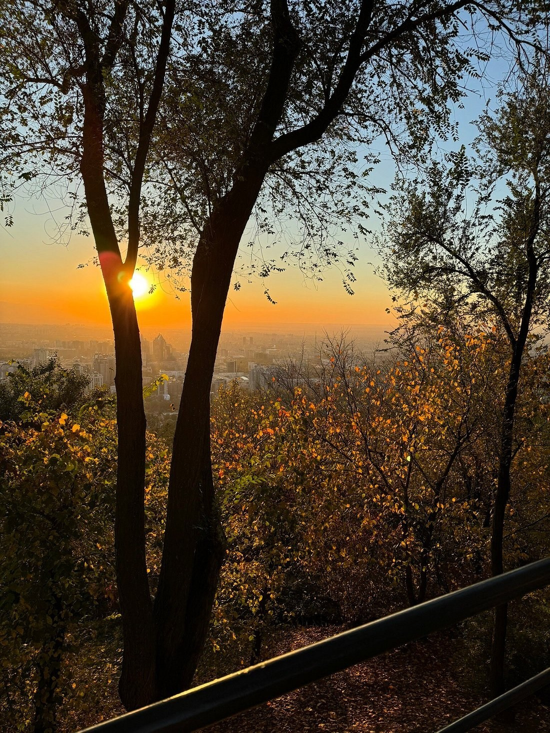 Кок-Тобе в Алматы — парк, канатная дорога и панорама города