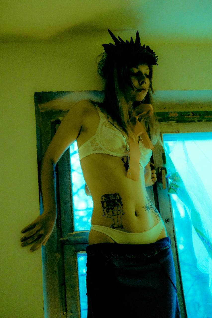 Полина киевский ангел. Софа Катастрофа, Одичание. фотохудожница, креативный продюсер, автор. Nude, eros, портретный фотограф