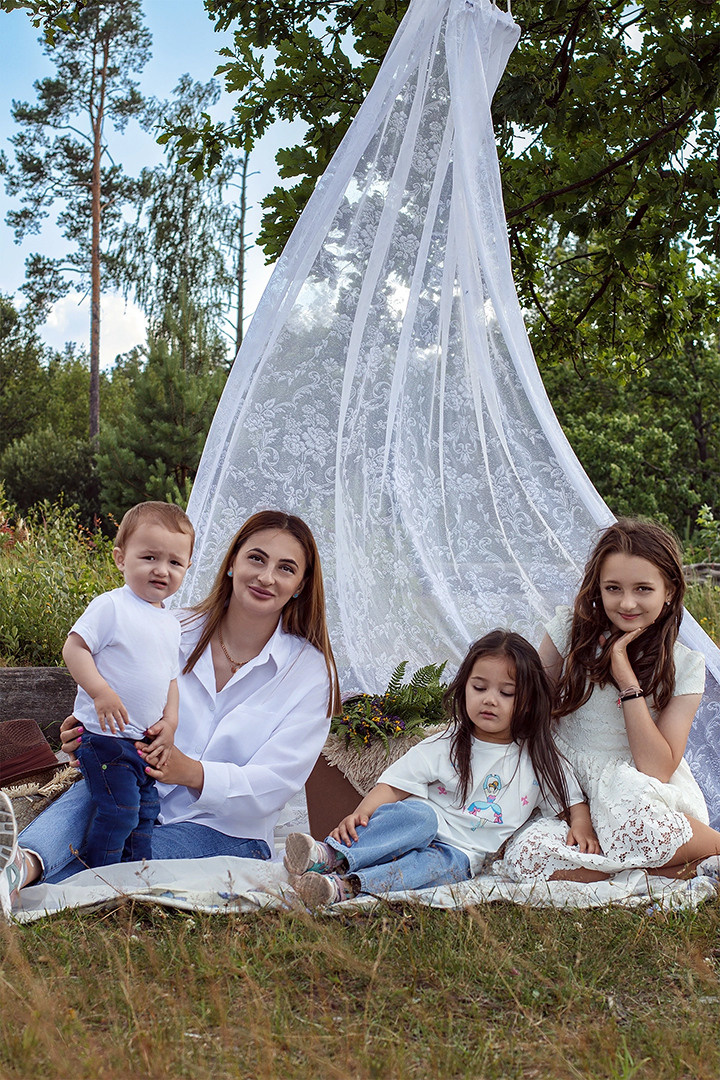 Сюзанна и ее красивые дети. Женский фотограф в Москве Камила Бакаева