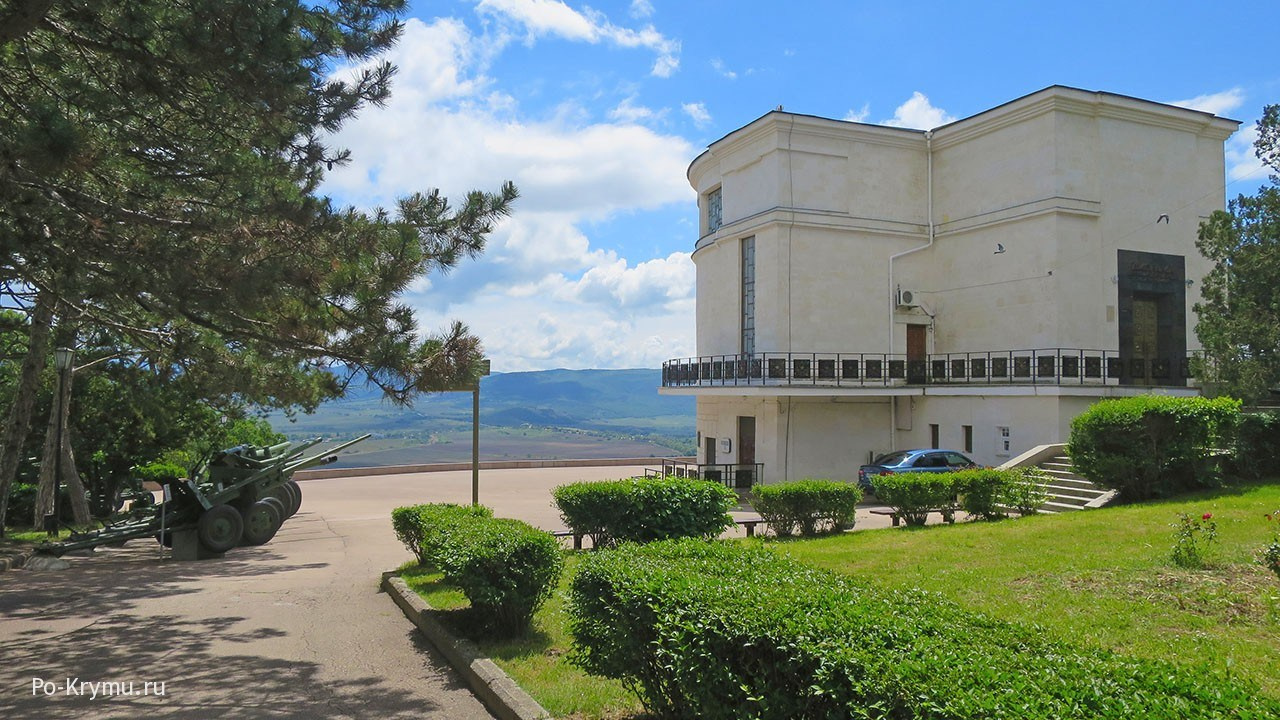 Самые красивые локации города Севастополь. Где пофотографироваться в Севастополе? Локации для фото. 1 место. Первое место. Место. Бывшее мес. Профессиональная фотосъемка в Крыму. Натуральные эмоции и живые кадры. Забронируйте дату прямо сейчас!