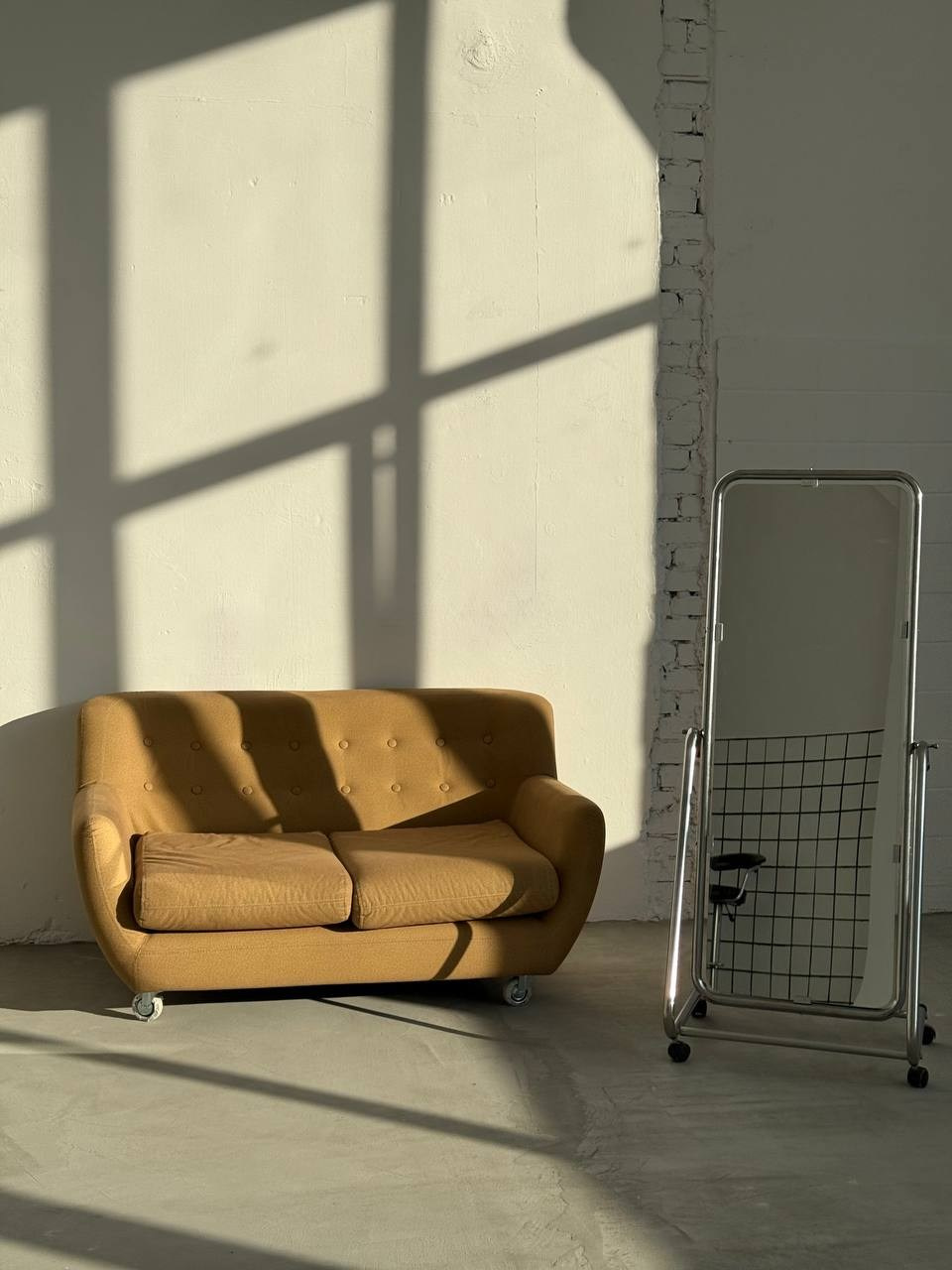 Серый зал. Фотостудия Баланс Белого Курган