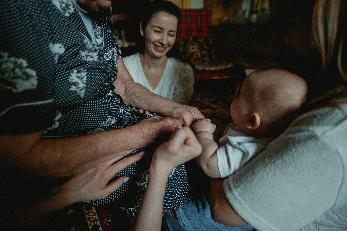 Бабушкино счастье. Семейный документальный фотограф в Волгограде Мариэта Додина