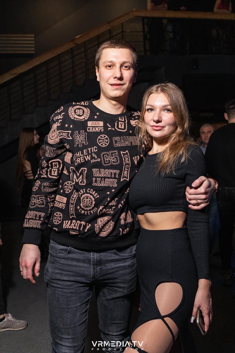 Выходные в баре «DOSKI»