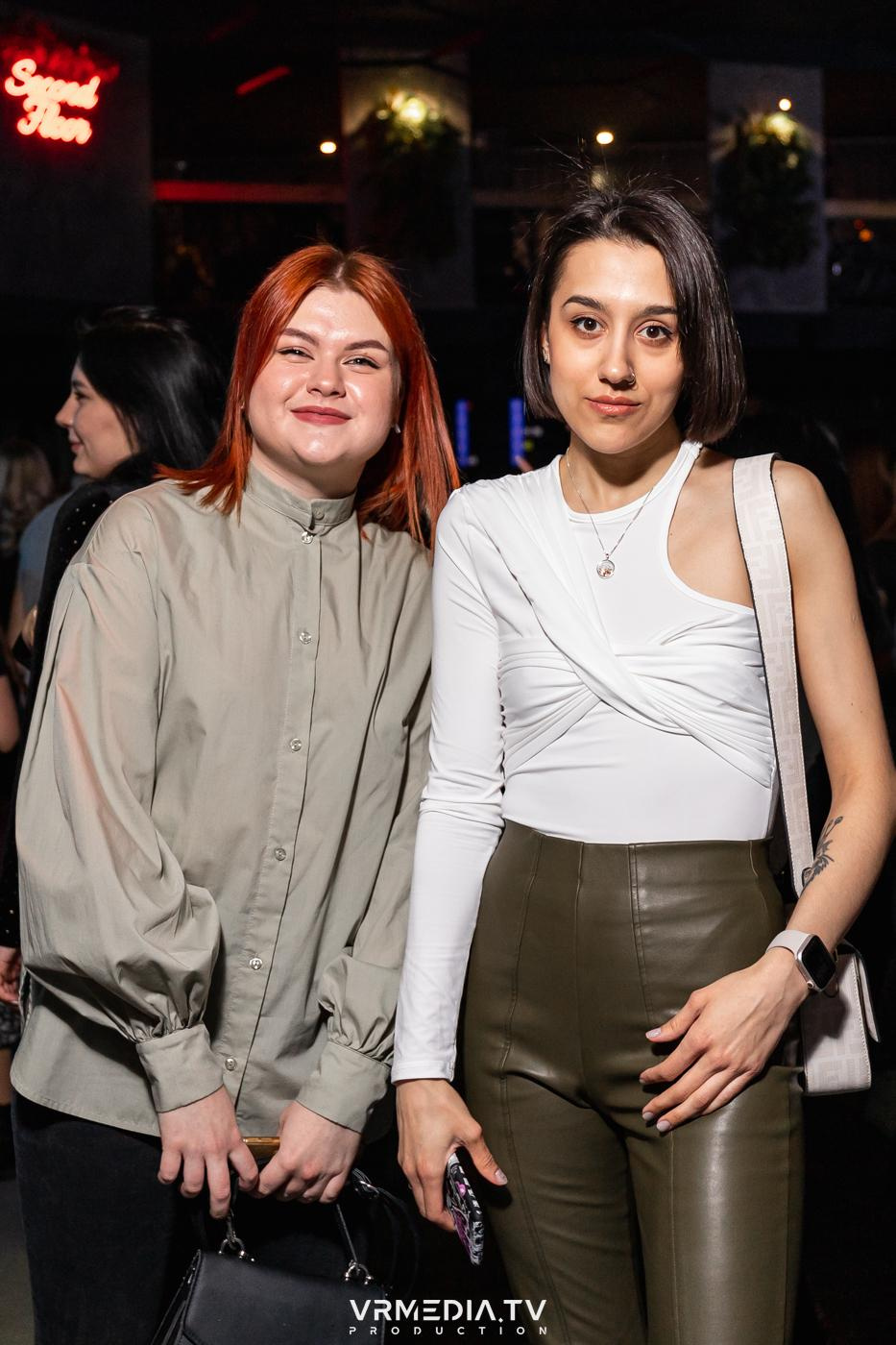 Выходные в баре «DOSKI»