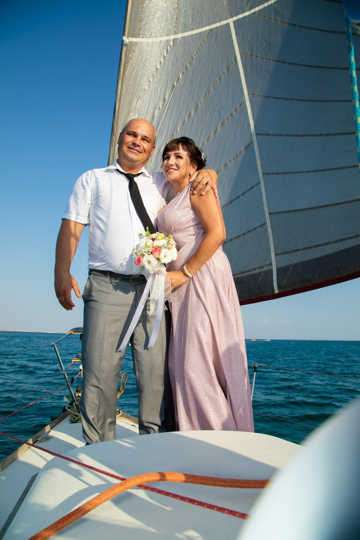 Свадьба на яхте. Фотограф и видеооператор (видеограф) в Евпатории и в Крыму