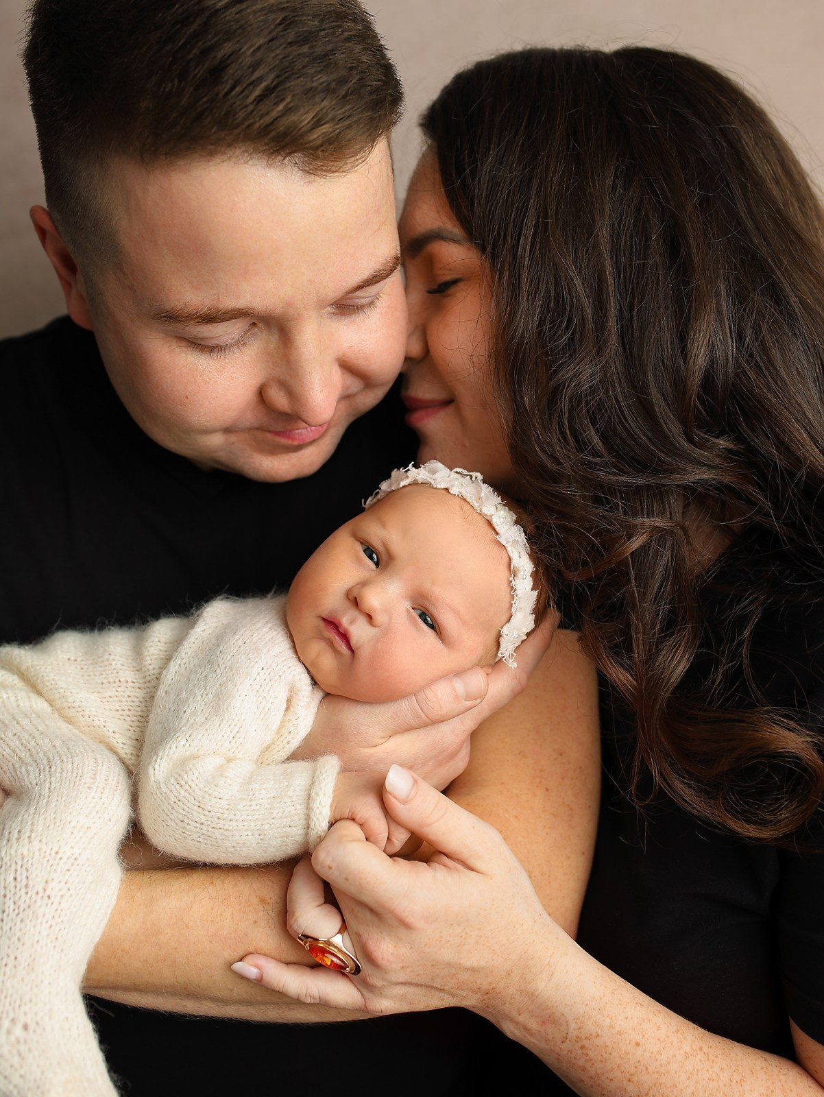 Семейные кадры. Фотограф новорождённых в Казани Нейля Гильмутдинова ньюборн