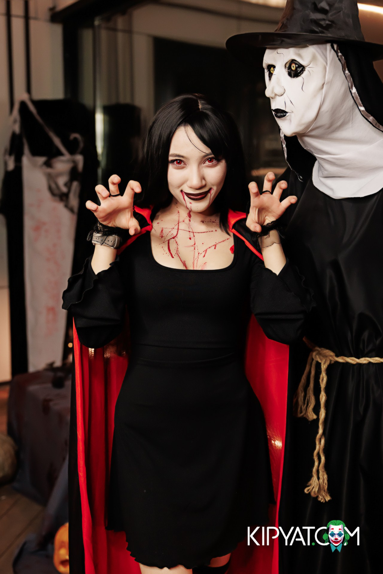 ХЕЛЛОУИН В ТЕПЛИЦЕ. КИПЯТКОМ АЛМАТЫ!