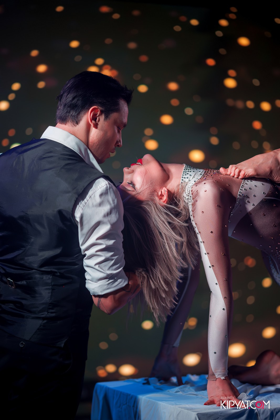 MARUV THE THEATER. КИПЯТКОМ АЛМАТЫ!