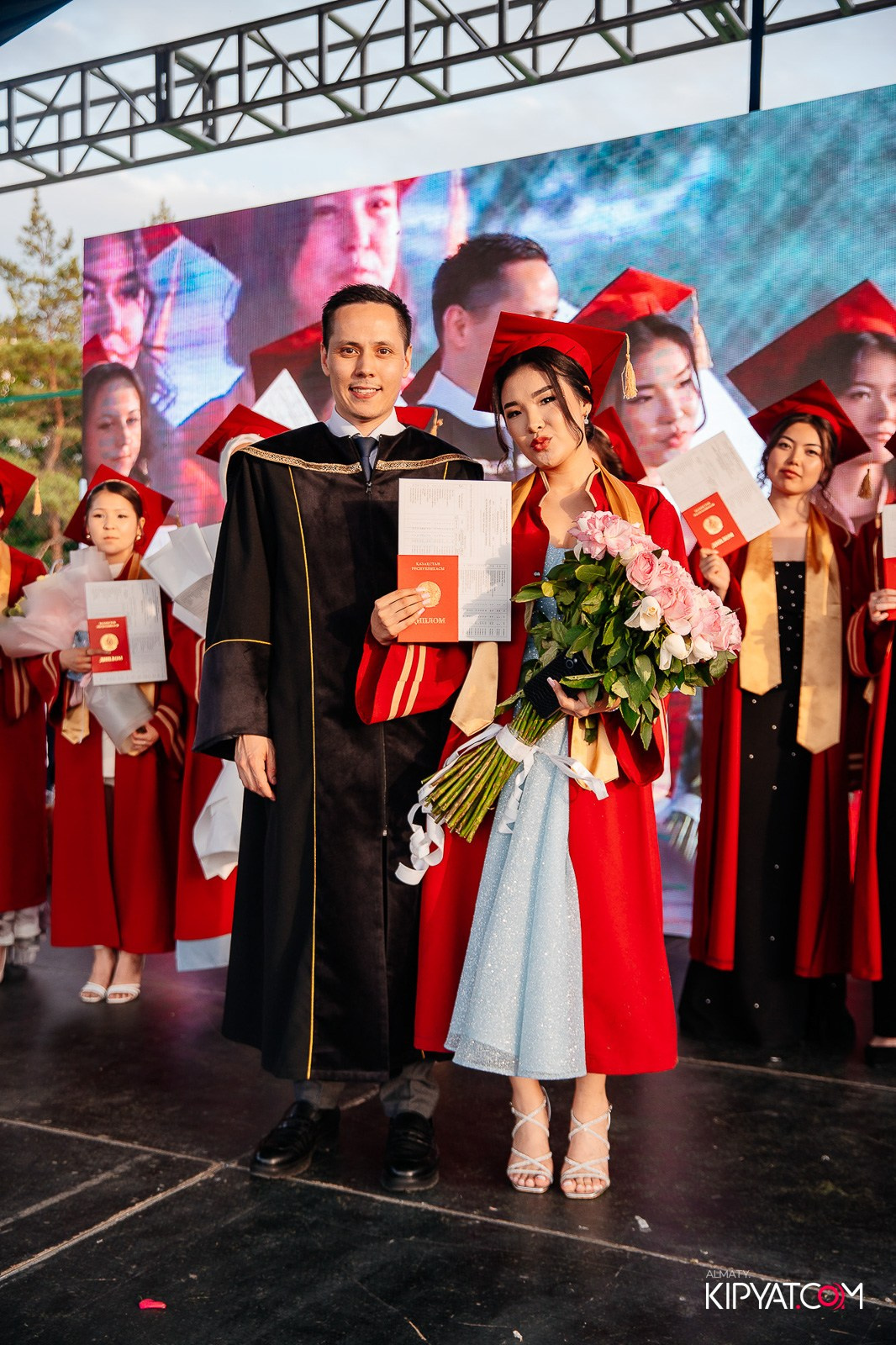 ВРУЧЕНИЕ ДИПЛОМОВ — НАРХОЗ КОЛЛЕДЖ. Part 4. КИПЯТКОМ АЛМАТЫ!