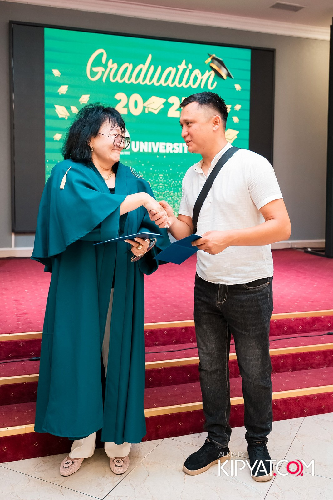 GRADUATION 2025 Q UNIVERSITY. КИПЯТКОМ АЛМАТЫ!