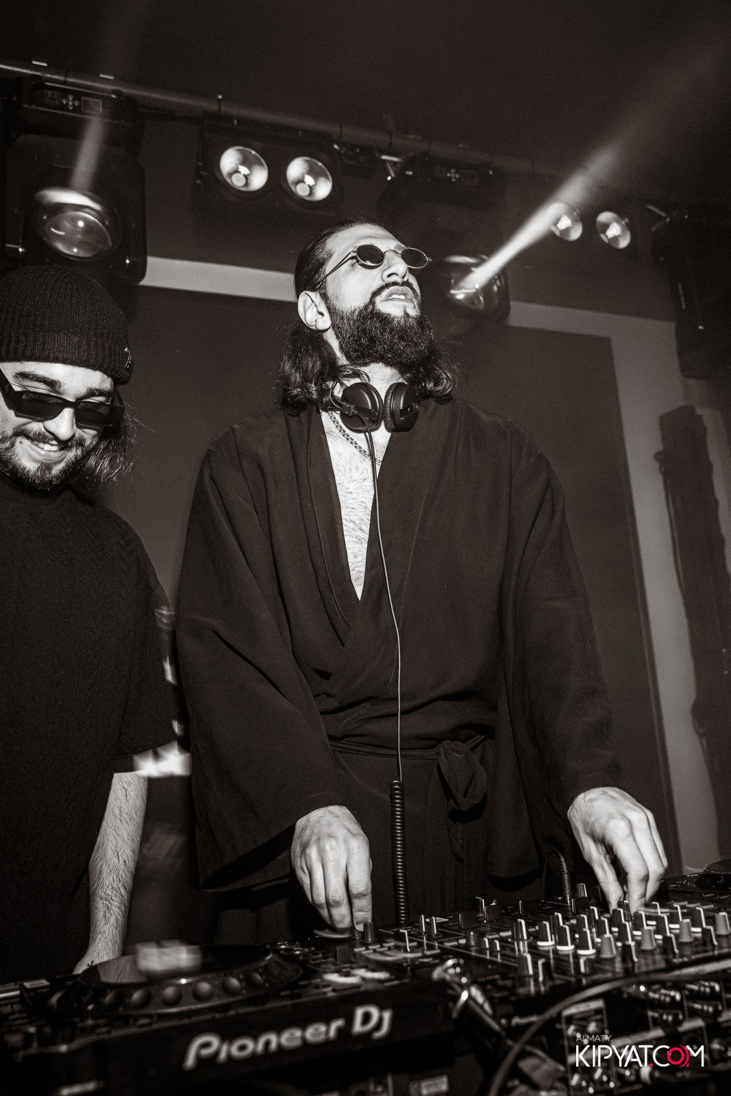 PATRIKI RESTAURANT. КИПЯТКОМ АЛМАТЫ!