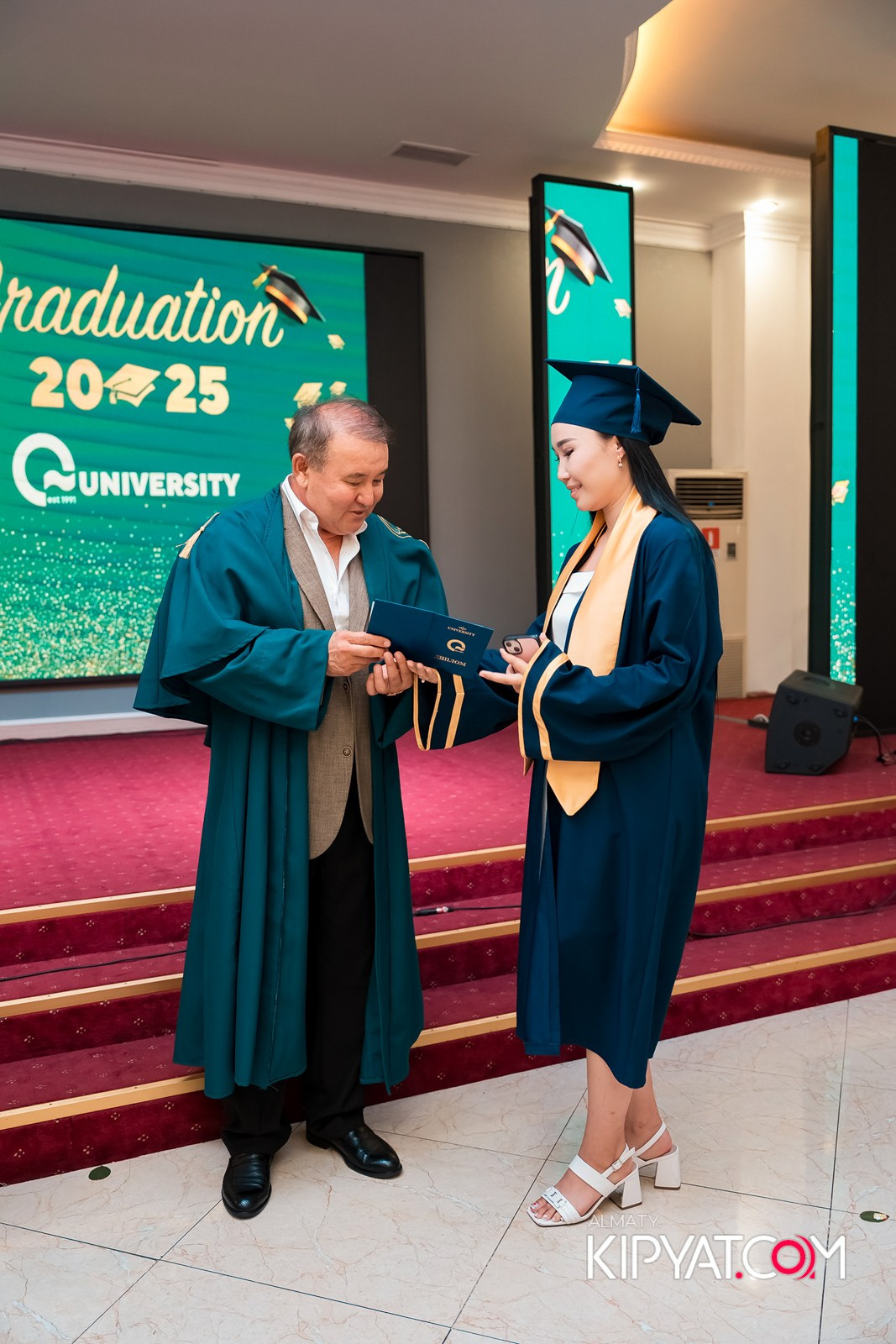 GRADUATION 2025 Q UNIVERSITY. КИПЯТКОМ АЛМАТЫ!