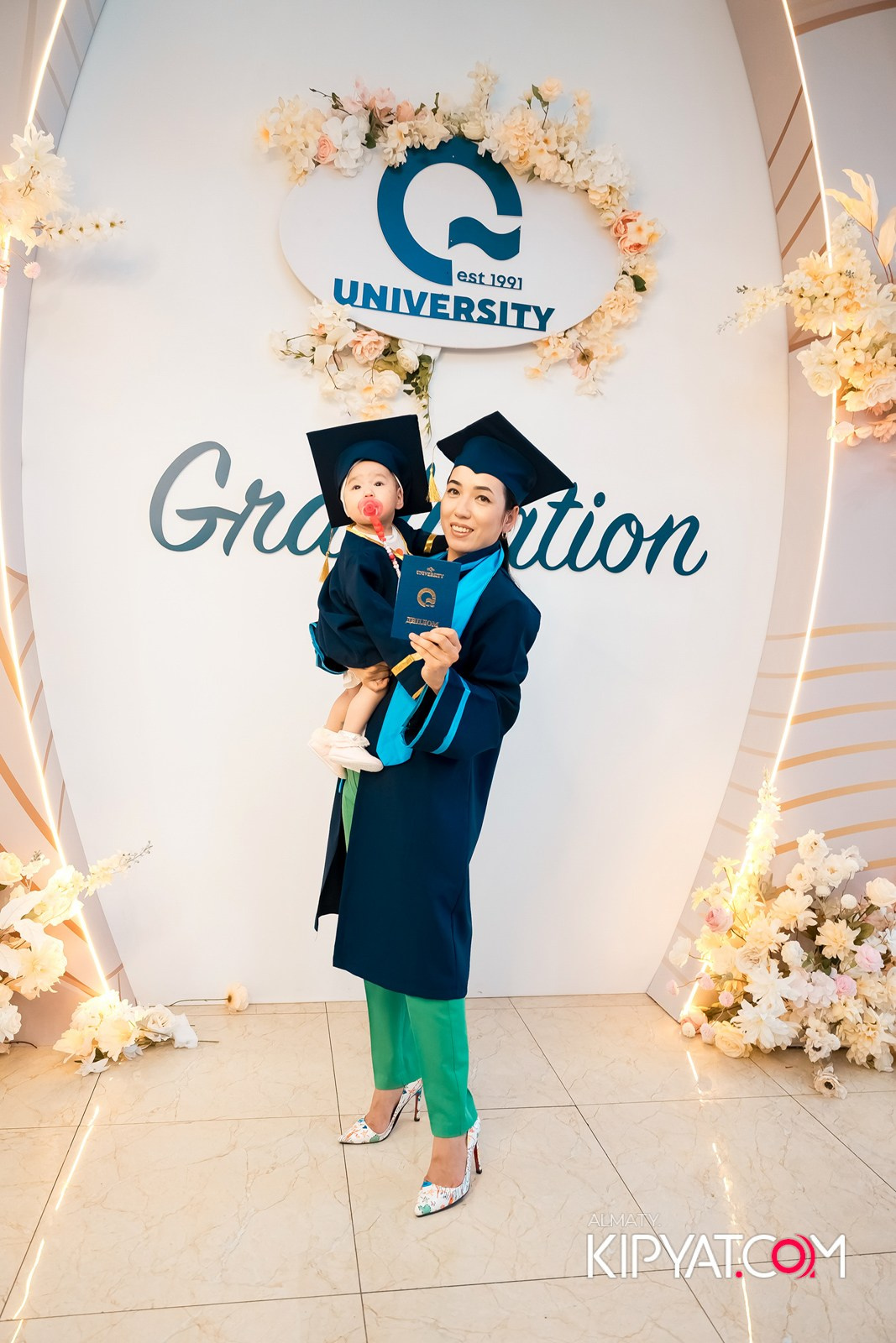 GRADUATION 2025 Q UNIVERSITY. КИПЯТКОМ АЛМАТЫ!