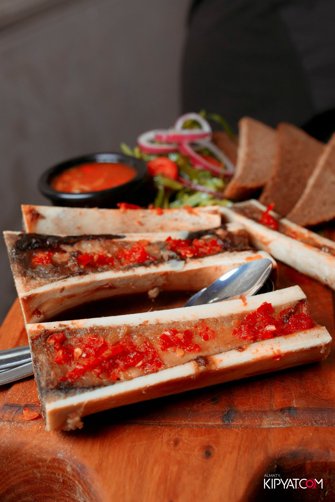 УХО И МЕДВЕДЬ НА ГАГАРИНА. КИПЯТКОМ АЛМАТЫ! Фотосъемка мероприятий в Алматы