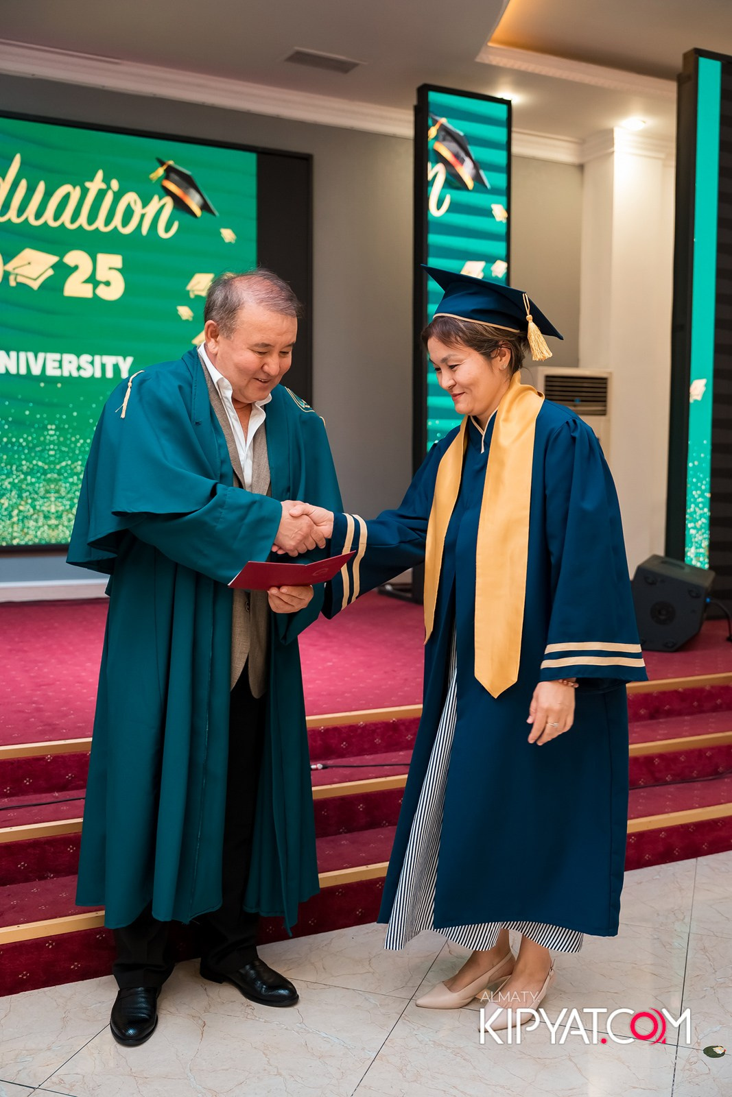 GRADUATION 2025 Q UNIVERSITY. КИПЯТКОМ АЛМАТЫ!
