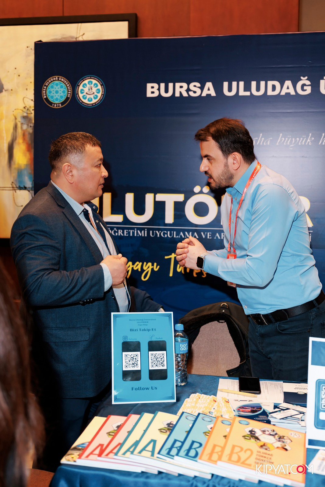 ВЫСТАВКА ТУРЕЦКИХ УНИВЕРСИТЕТОВ. КИПЯТКОМ АЛМАТЫ! Фотосъемка мероприятий в Алматы