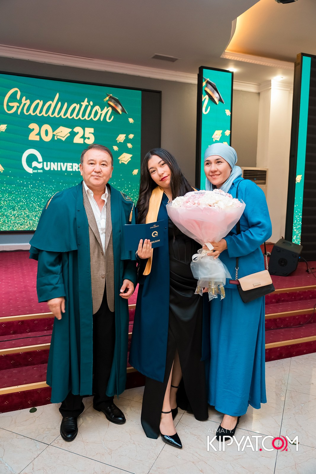 GRADUATION 2025 Q UNIVERSITY. КИПЯТКОМ АЛМАТЫ!