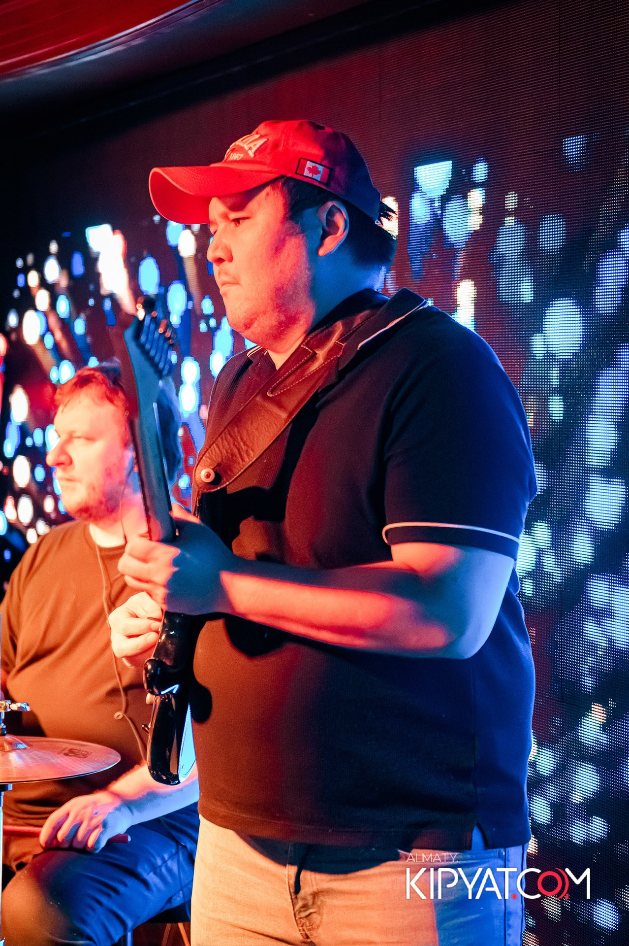 Monroe. КИПЯТКОМ АЛМАТЫ!