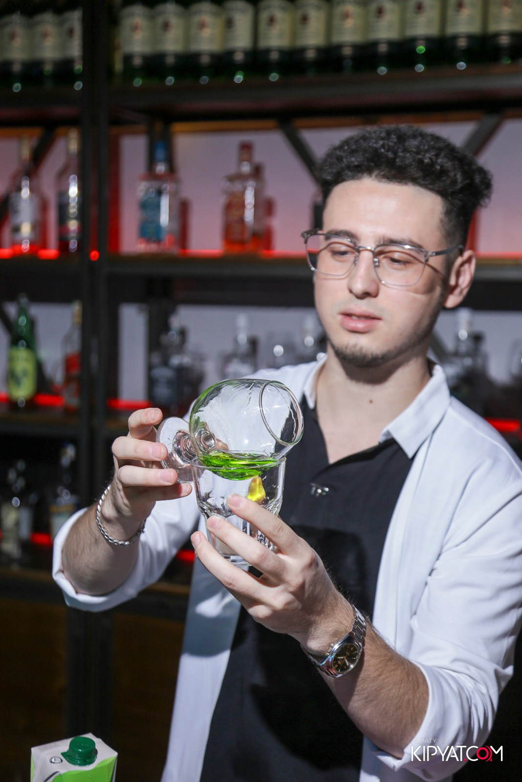 ARAGOSTA ДИСКО-БАР. КИПЯТКОМ АЛМАТЫ! Фотосъемка мероприятий в Алматы