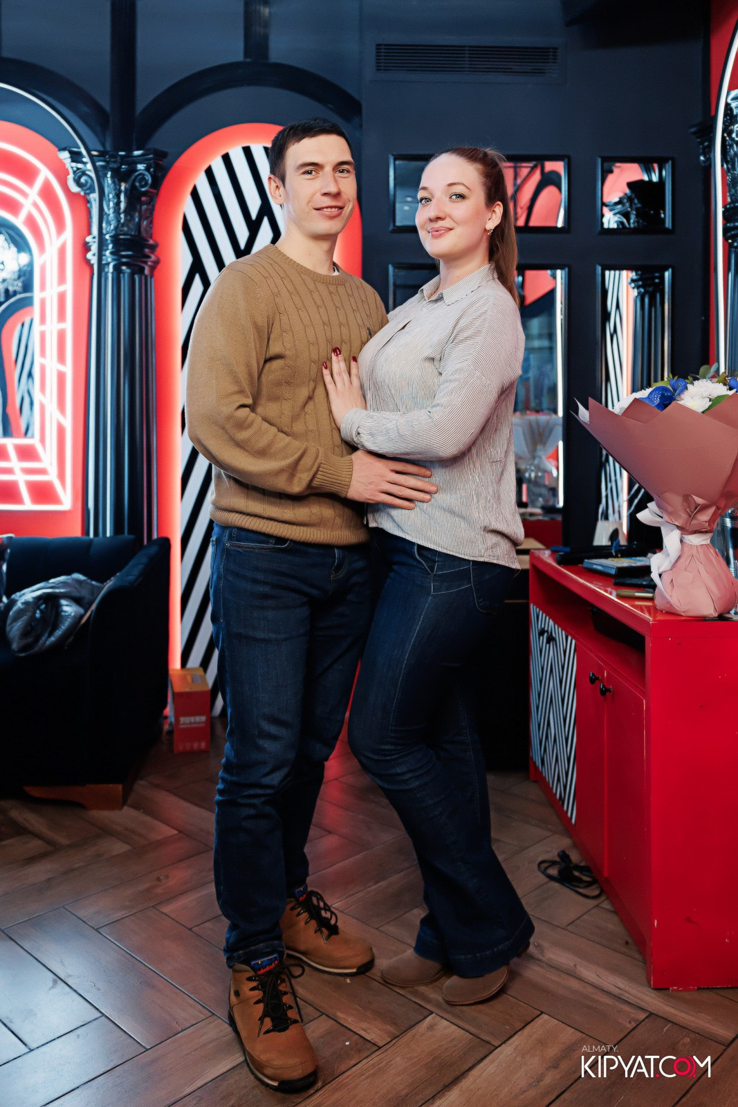 ЗАЯ, НА БИС. КИПЯТКОМ АЛМАТЫ!