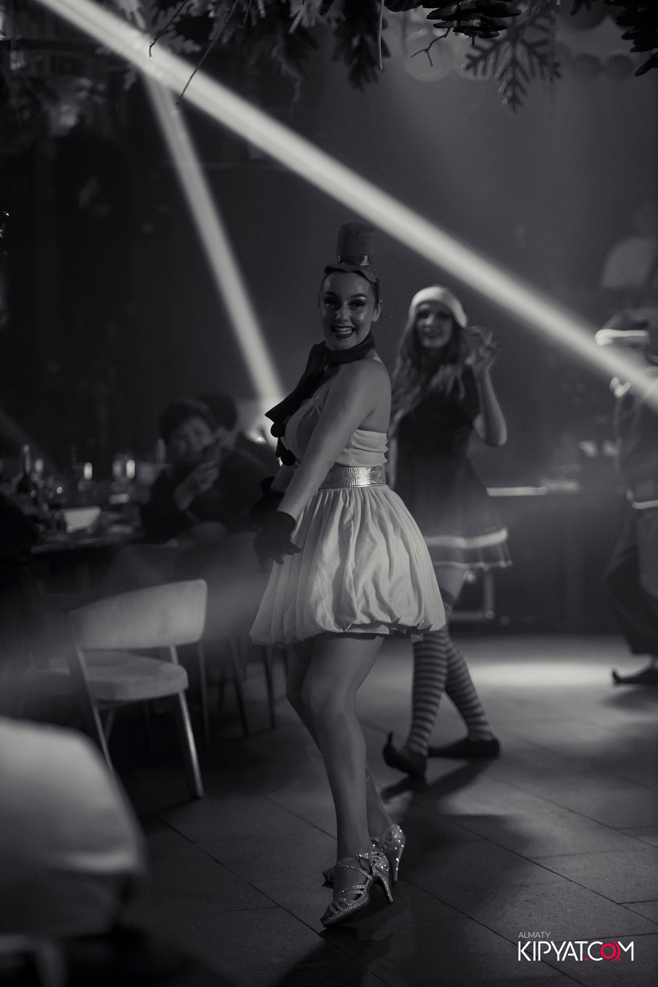 FRIENDS BAR & TERRACE. КИПЯТКОМ АЛМАТЫ! Фотосъемка мероприятий в Алматы