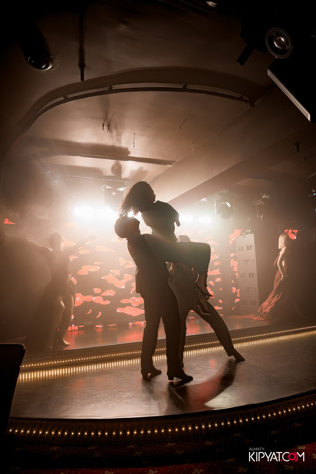 MARUV THE THEATER. КИПЯТКОМ АЛМАТЫ!