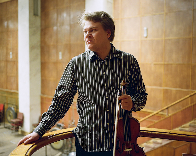 Violinists for Ogoniok magazine. Petr Antonov