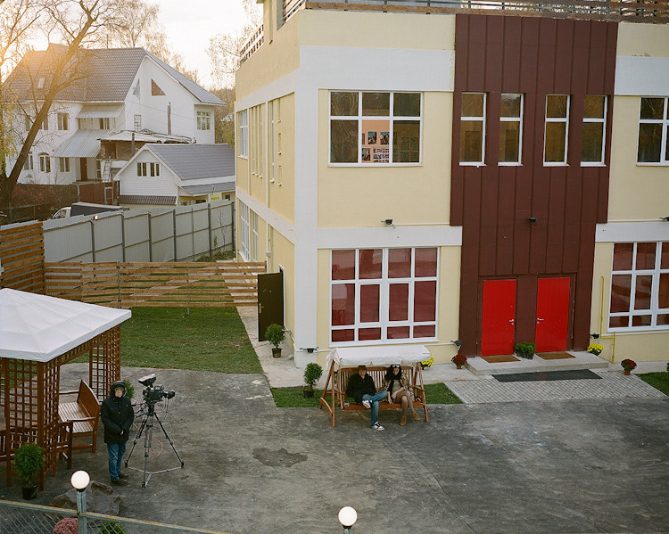 Реалити-шоу «Мамы в законе» для Financial Times Magazine. Пётр Антонов