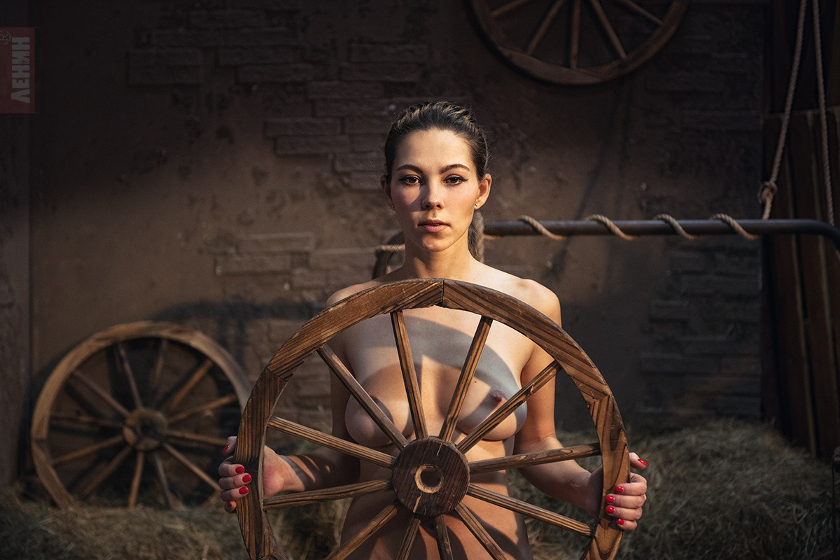 Амбар. Сергей Ленин