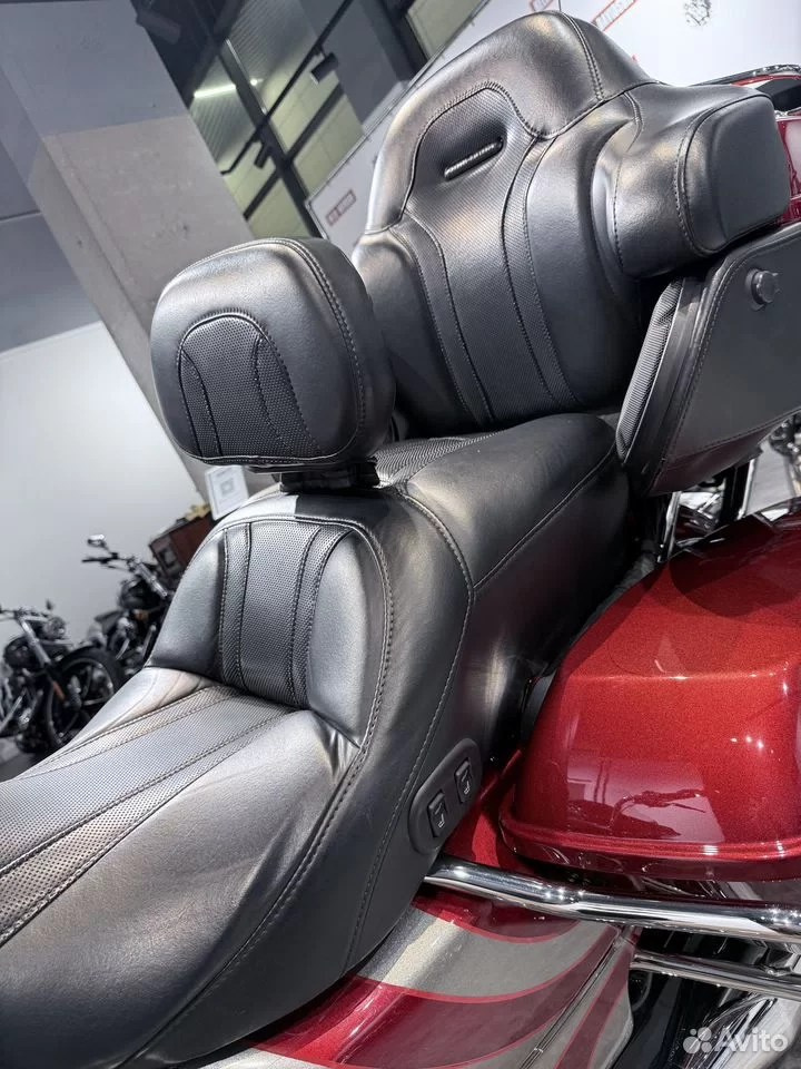 Купить Harley-Davidson CVO Road Glide (Ruby Red / Palladium Silver) (Touring) — подробнее на сайте. Hello Davidson, Москва. Только хорошие мотоциклы…