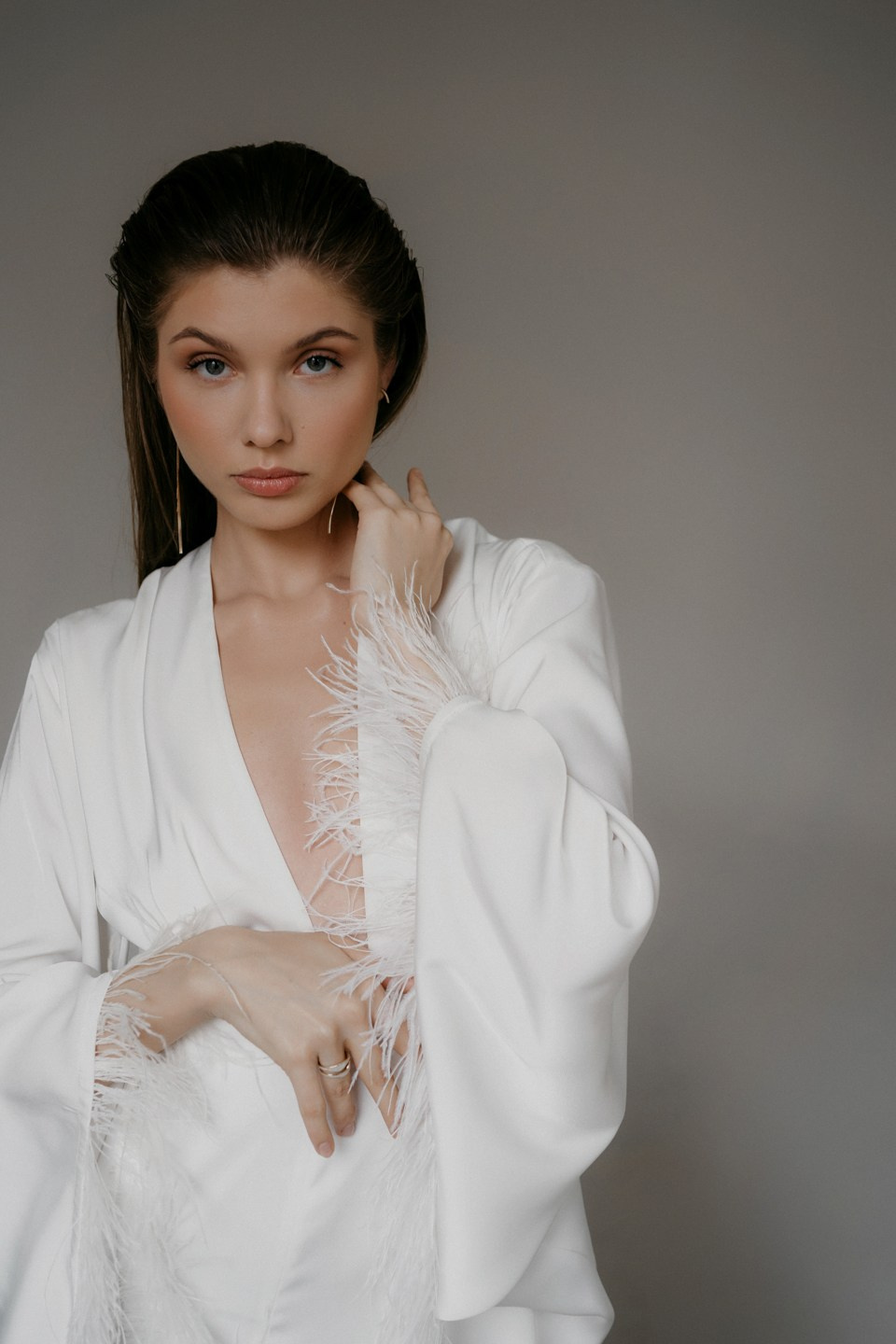 За окном питерские крыши. Свадебный фотограф в Белгороде Антон Каменев