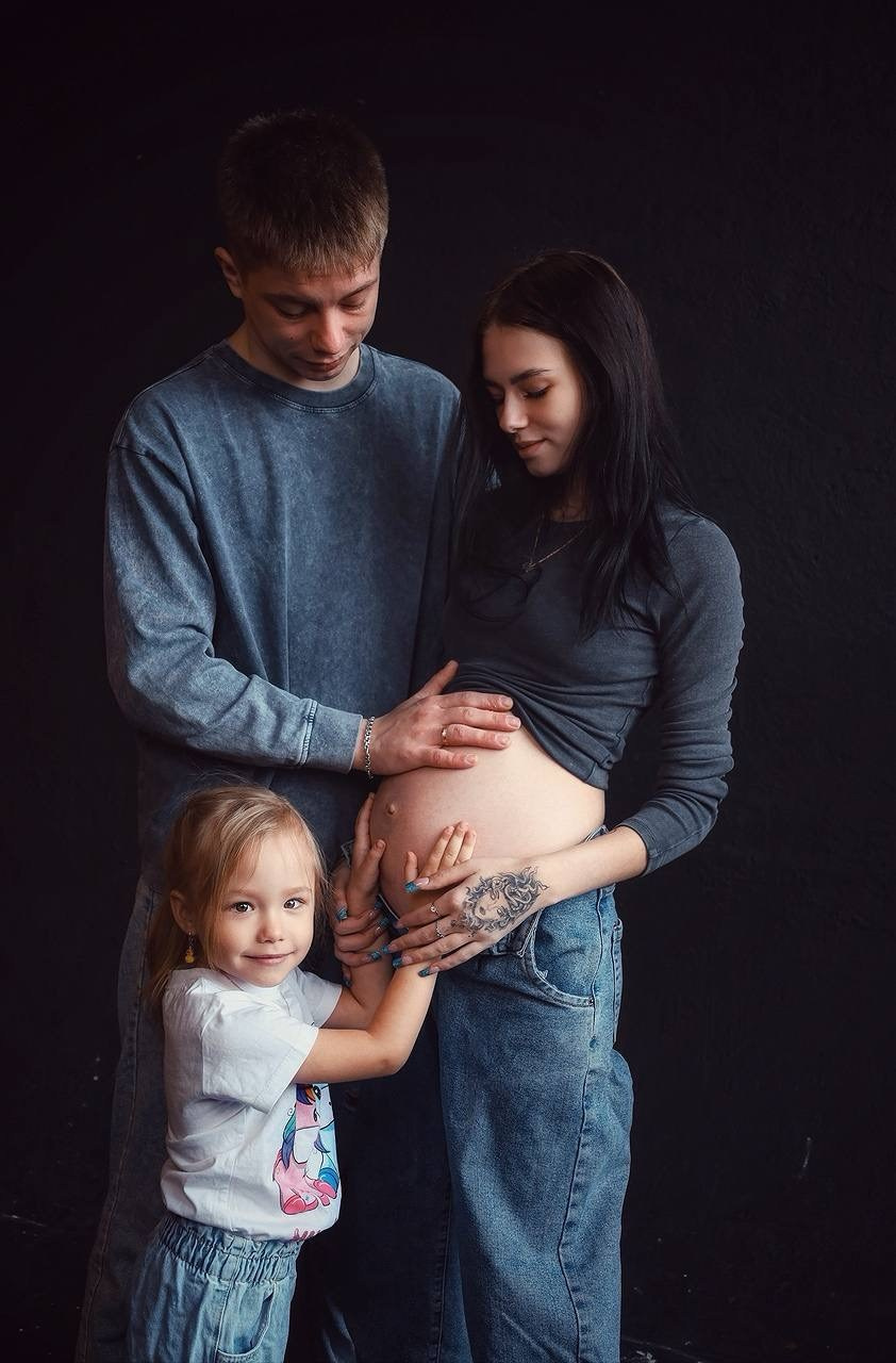 Family. V I KA P H O T O