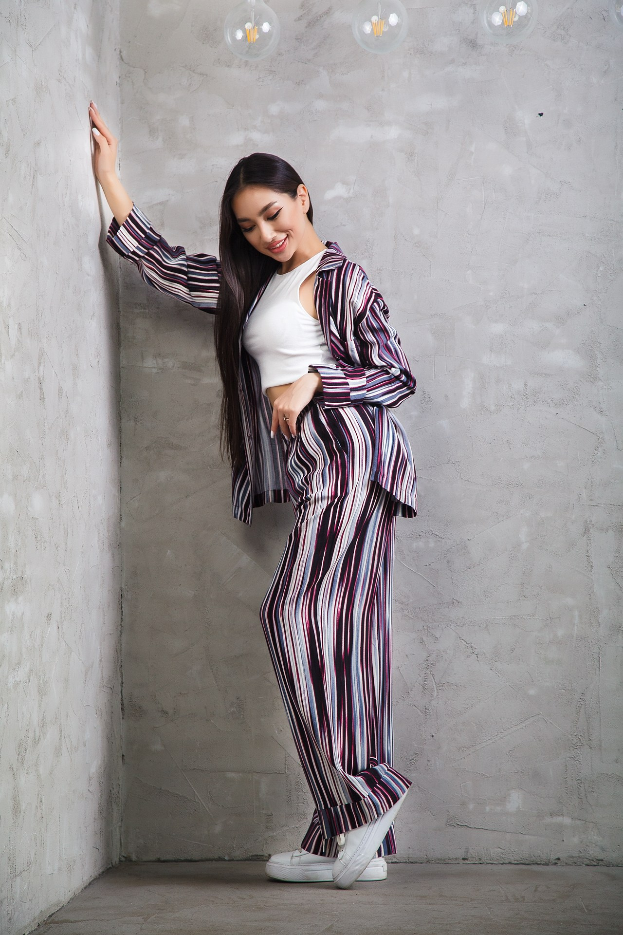 Реклама женской одежды. Натан Супервайзер по Продакшену