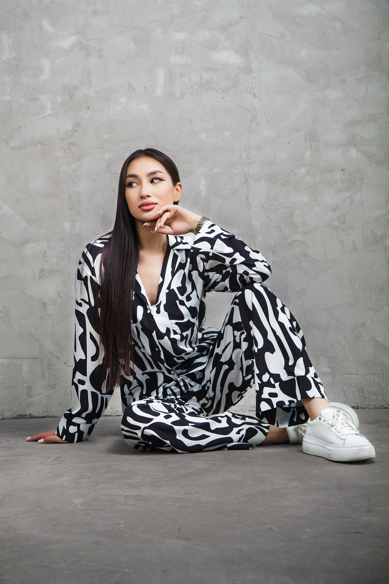 Реклама женской одежды. Натан Супервайзер по Продакшену