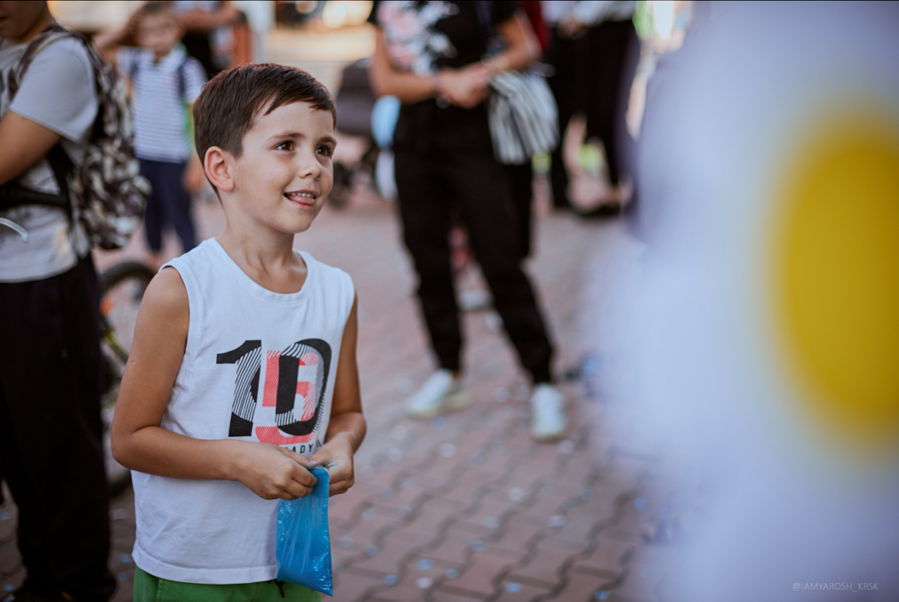 Детскому кинотеатру «Мечта» 7 лет. Детский и семейный фотограф в Красноярске Настя Ярош