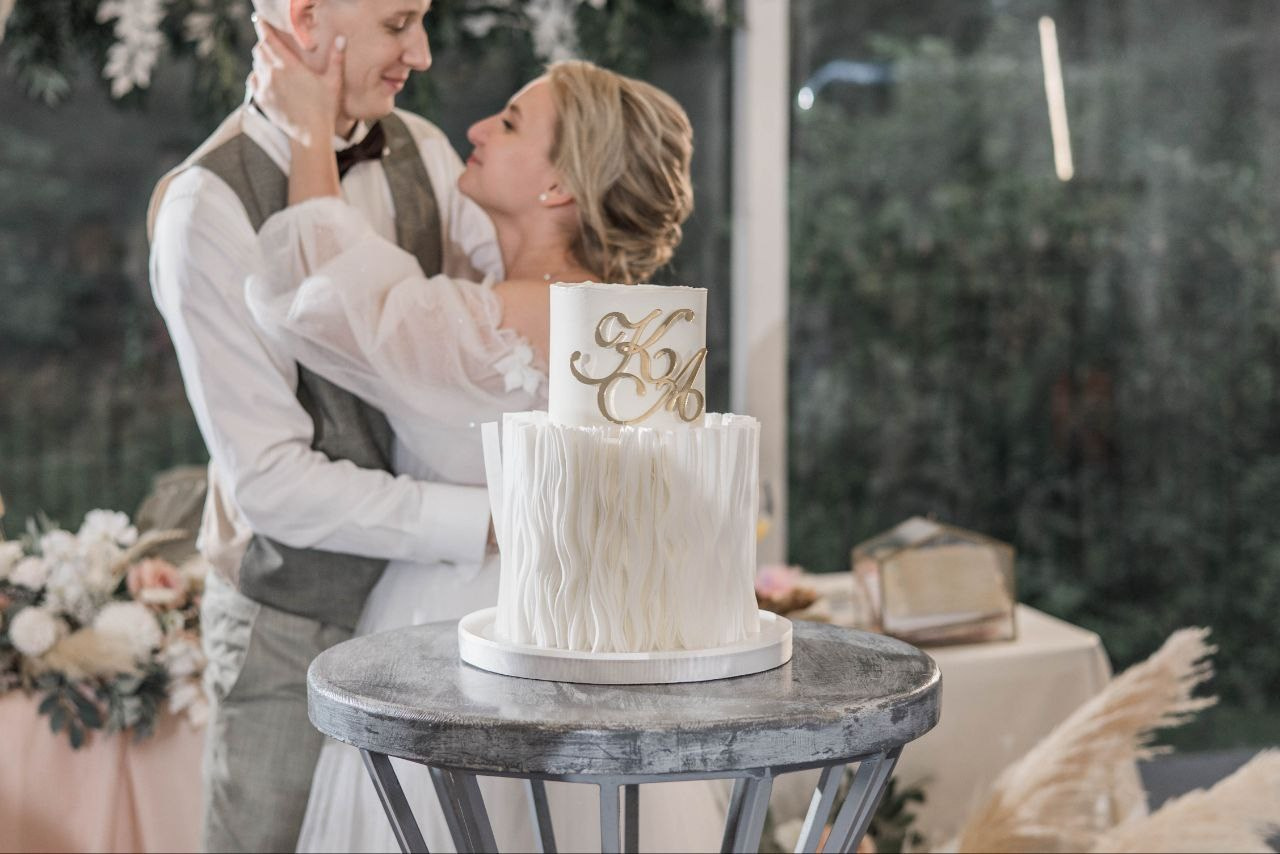 Торт Хмельницкая. Подрядчики и друзья сети свадебных площадок House for wedding