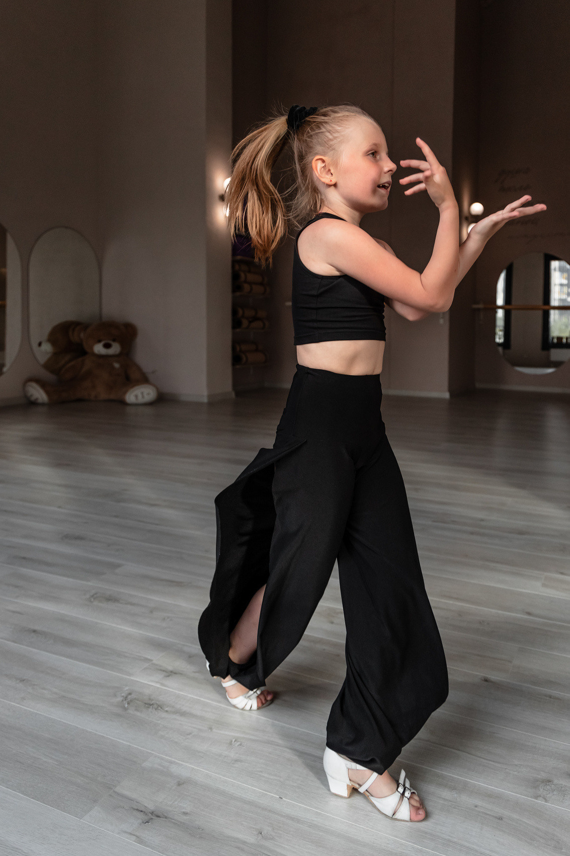 Танцевальное пространство. By Twins — фото и видео объединение в Санкт-Петербруге, Москве и Сочи