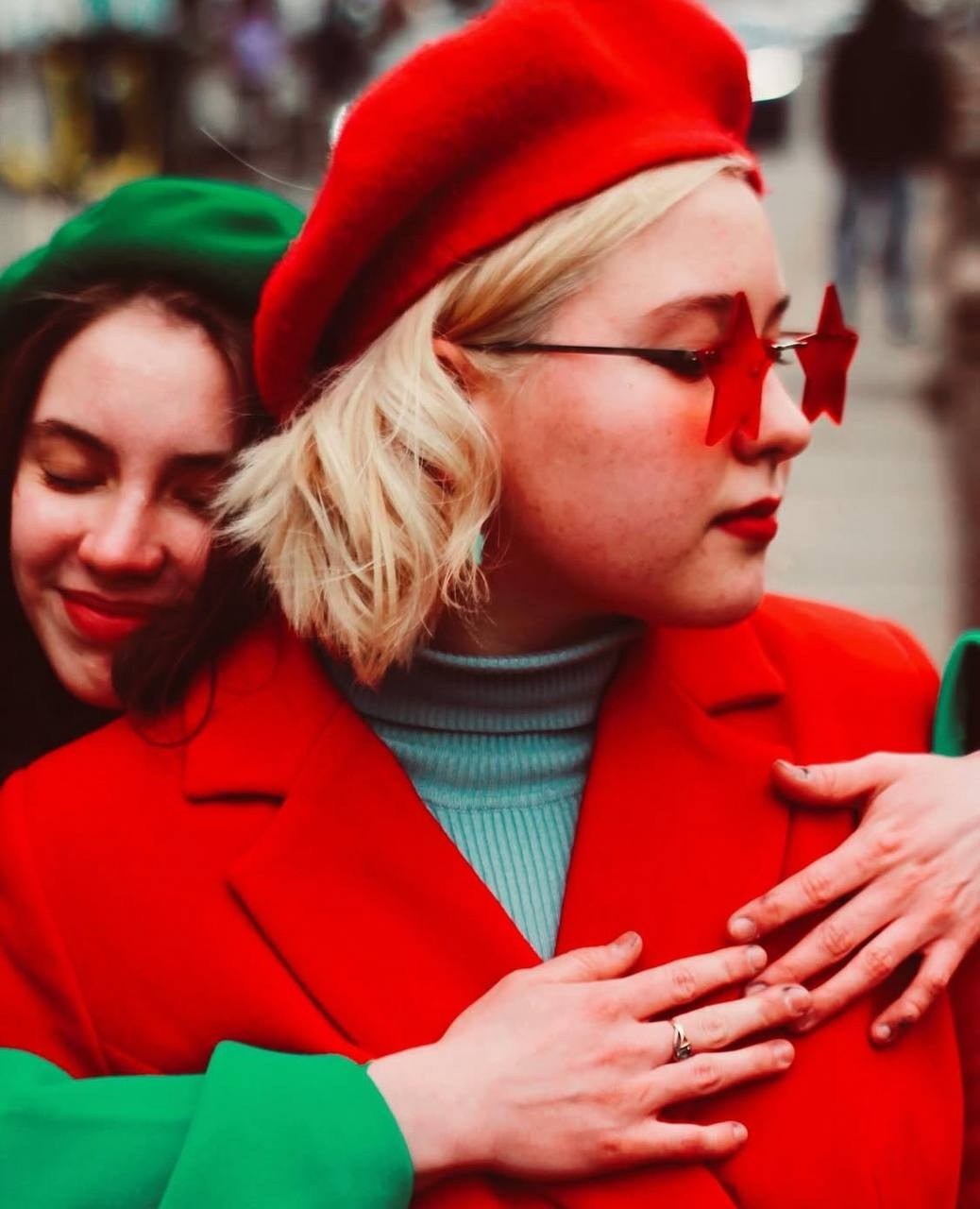 Пальто коммерция. Костюмер, художник кино и телевидения в спб