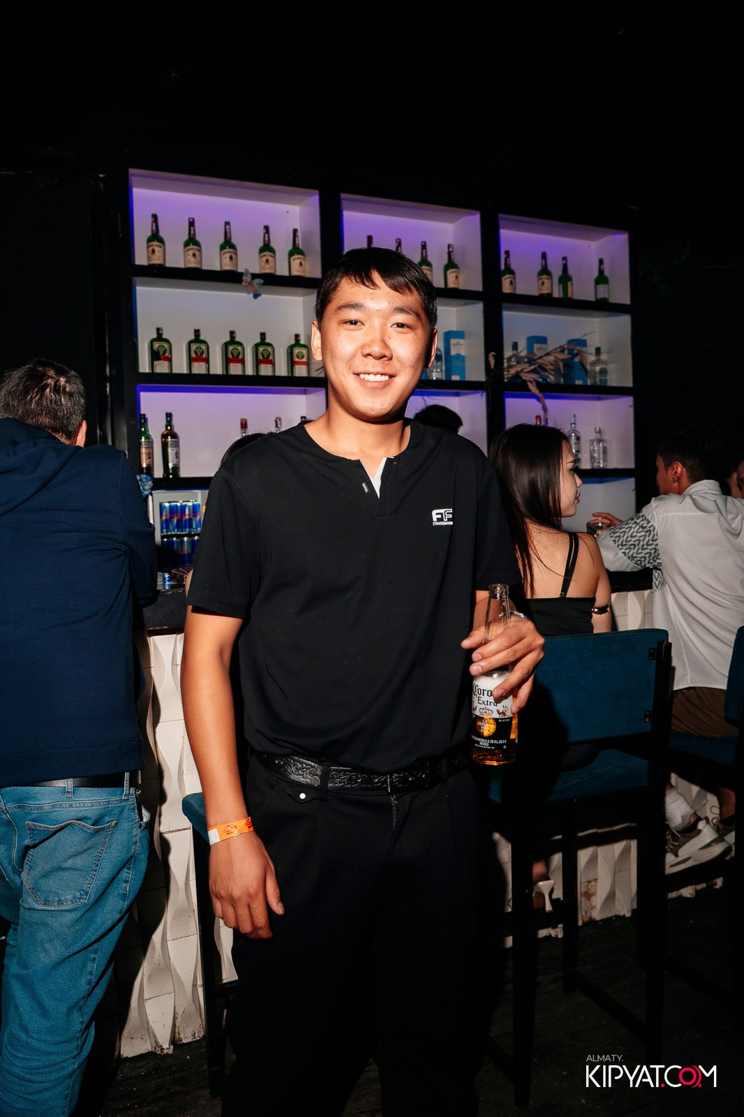 UYAT EMES BAR. КИПЯТКОМ АЛМАТЫ!