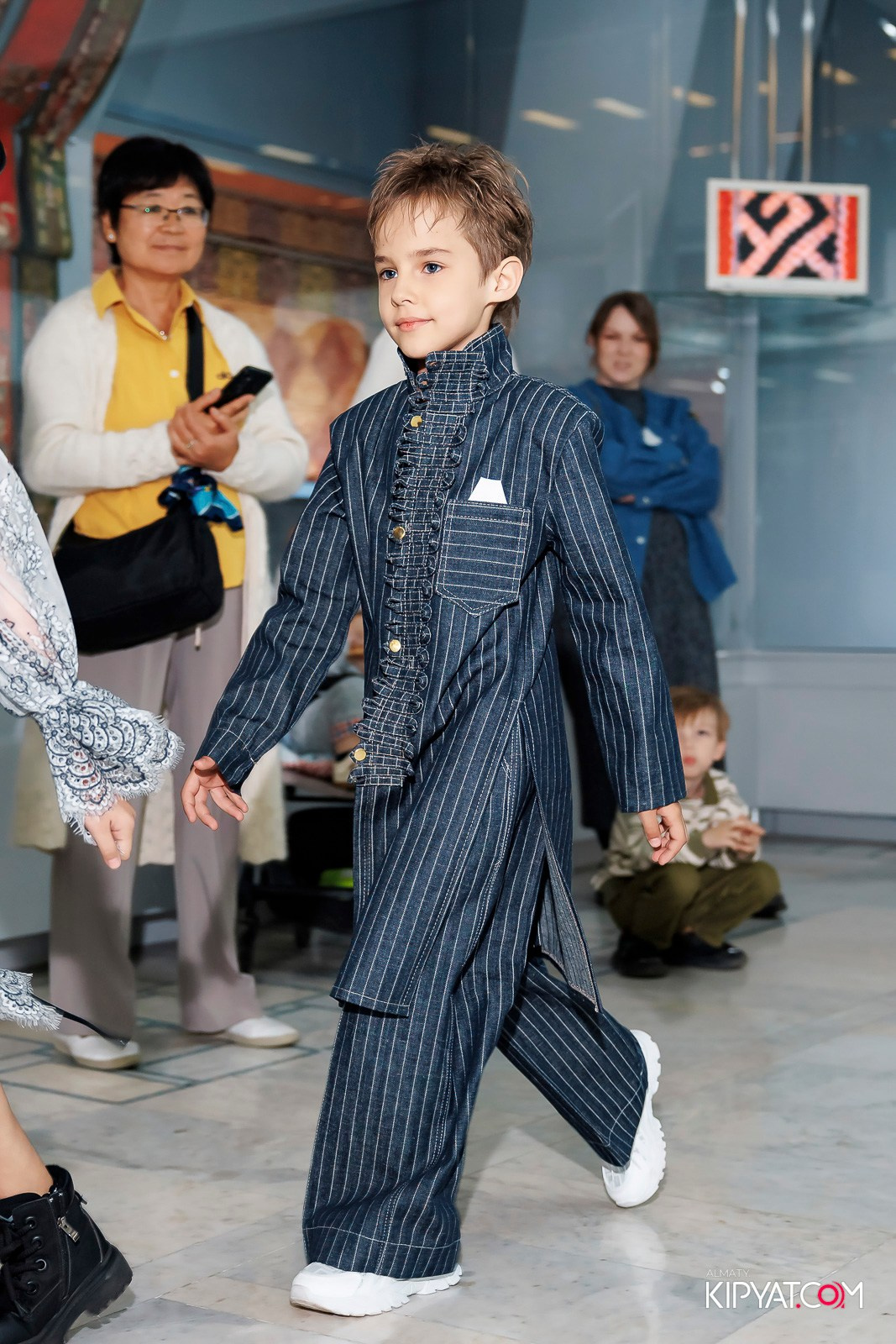 JUNIOR MODELS SHOW. ПЕРФОМАНС НОЧЬ В МУЗЕЕ. КИПЯТКОМ АЛМАТЫ! Фотосъемка мероприятий в Алматы