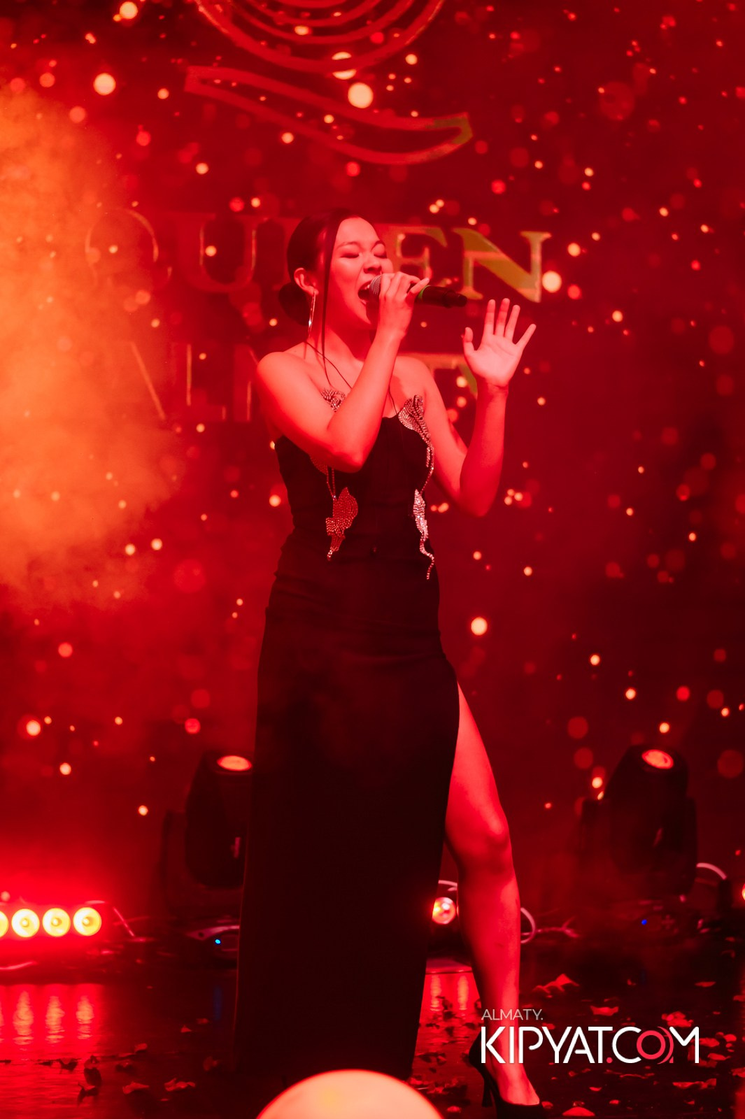 QUEEN. КИПЯТКОМ АЛМАТЫ!