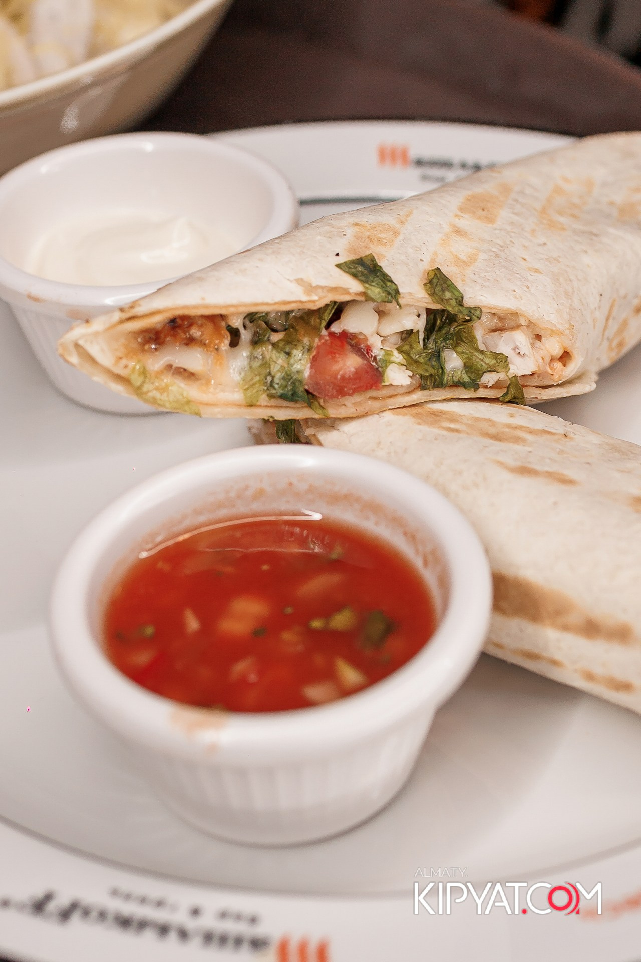 ШАШЛЫКОФФ. КИПЯТКОМ АЛМАТЫ!