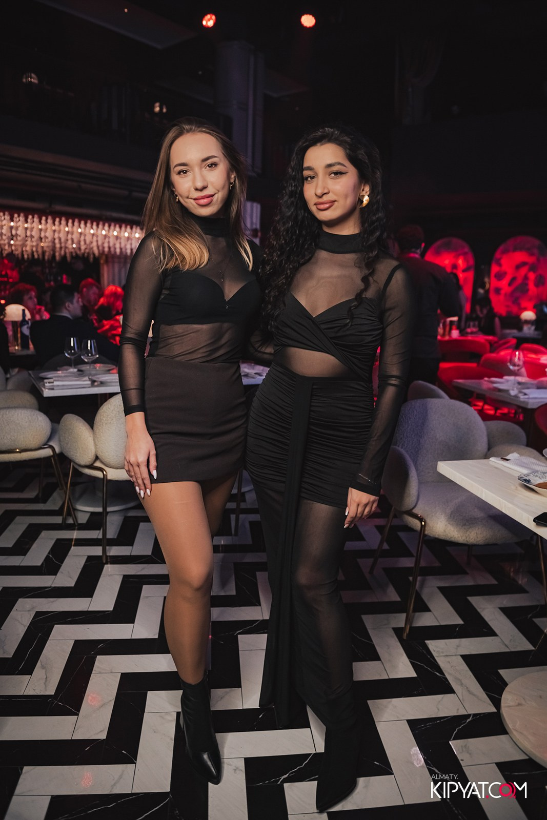 QUEEN. КИПЯТКОМ АЛМАТЫ!