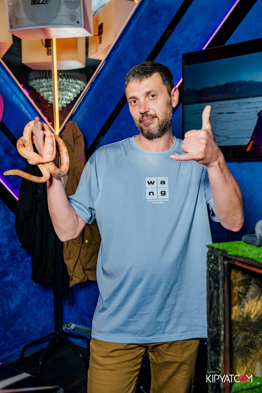 УХО И МЕДВЕДЬ НА САИНА. КИПЯТКОМ АЛМАТЫ!