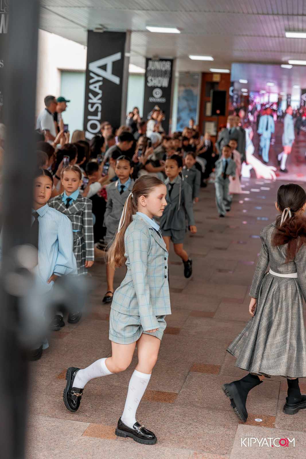 JUNIOR FASHION SHOW. КИПЯТКОМ АЛМАТЫ!