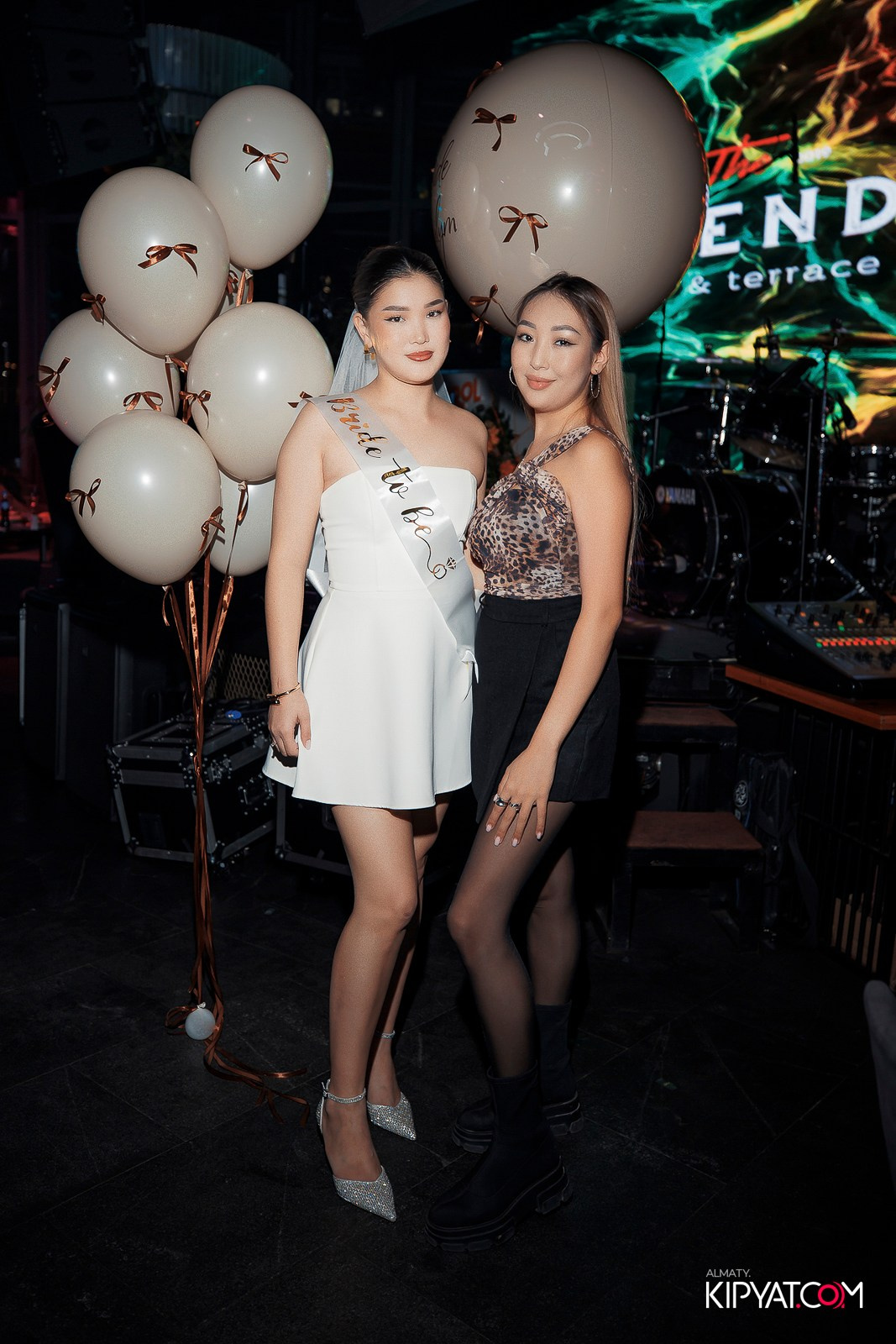 FRIENDS BAR & TERRACE. КИПЯТКОМ АЛМАТЫ!