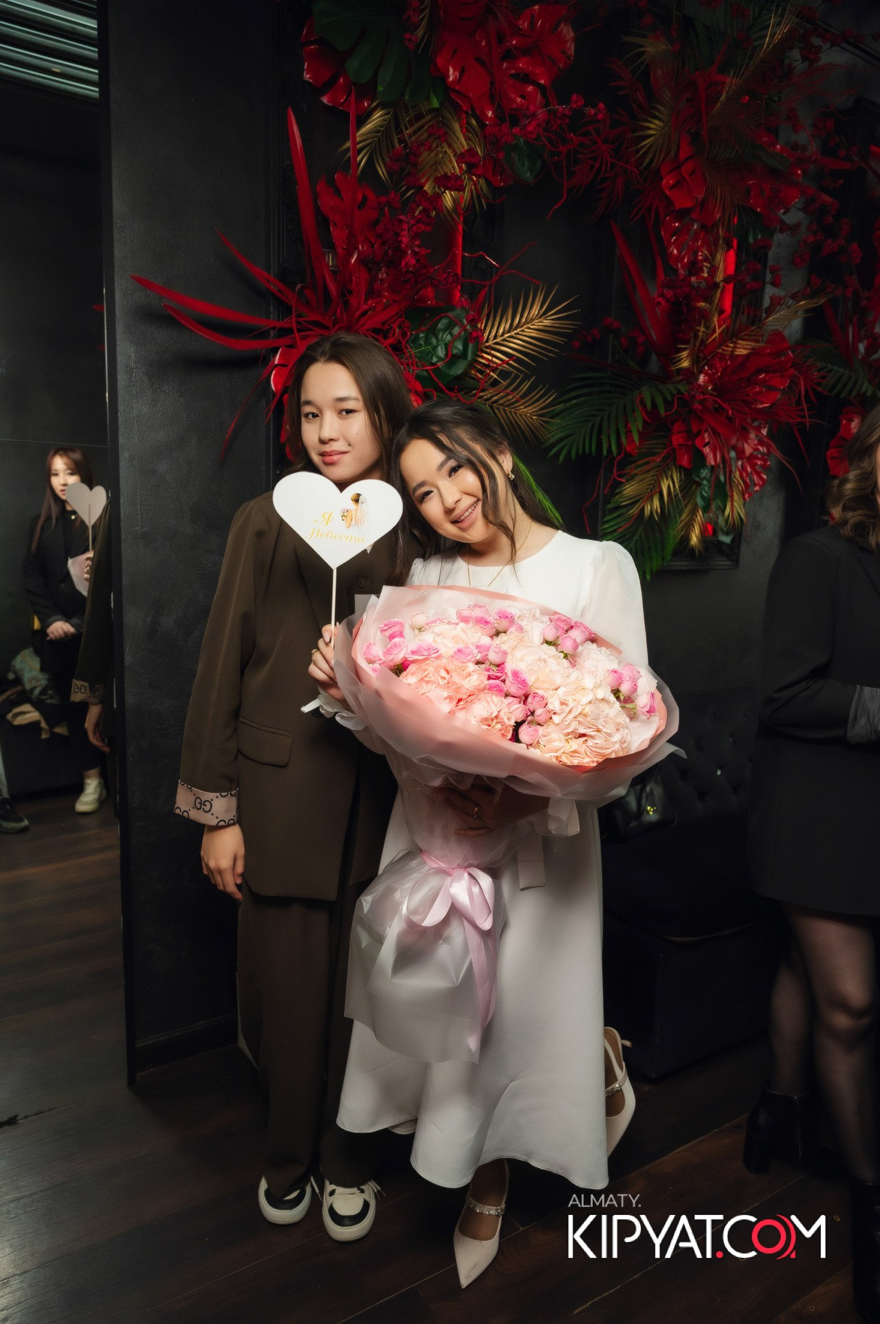 Ухо и медведь на Саина. КИПЯТКОМ АЛМАТЫ!