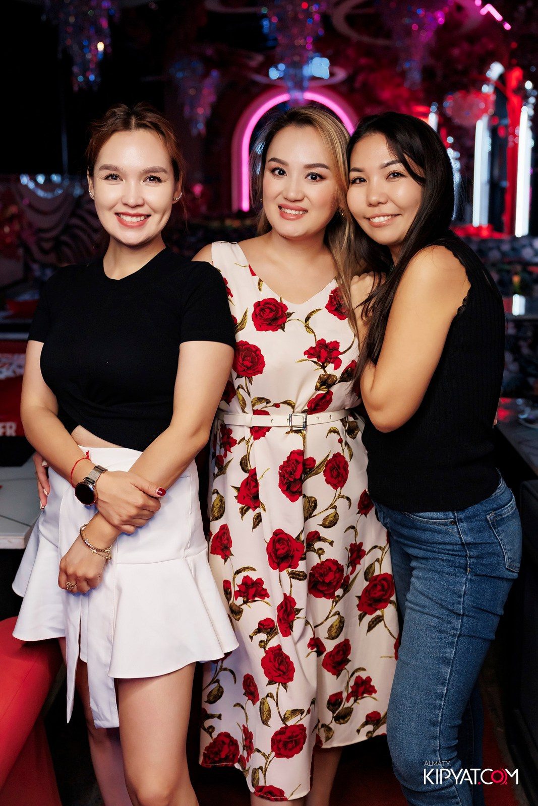 ЗАЯ, НА БИС. КИПЯТКОМ АЛМАТЫ!